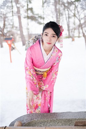 雪下胭脂红